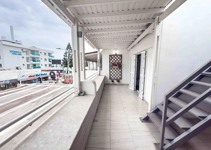 Sofia\'S Seaview