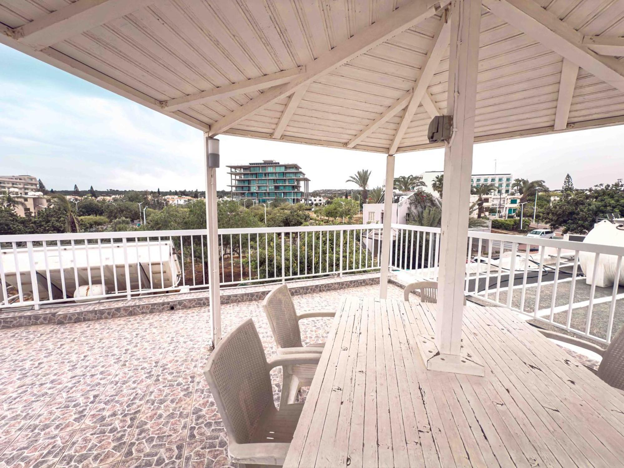 Sofia's Seaview Apartment Protaras